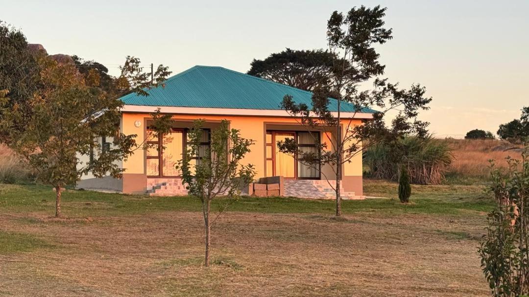Mdzimba Mountain Lodge エズルウィニ エクステリア 写真