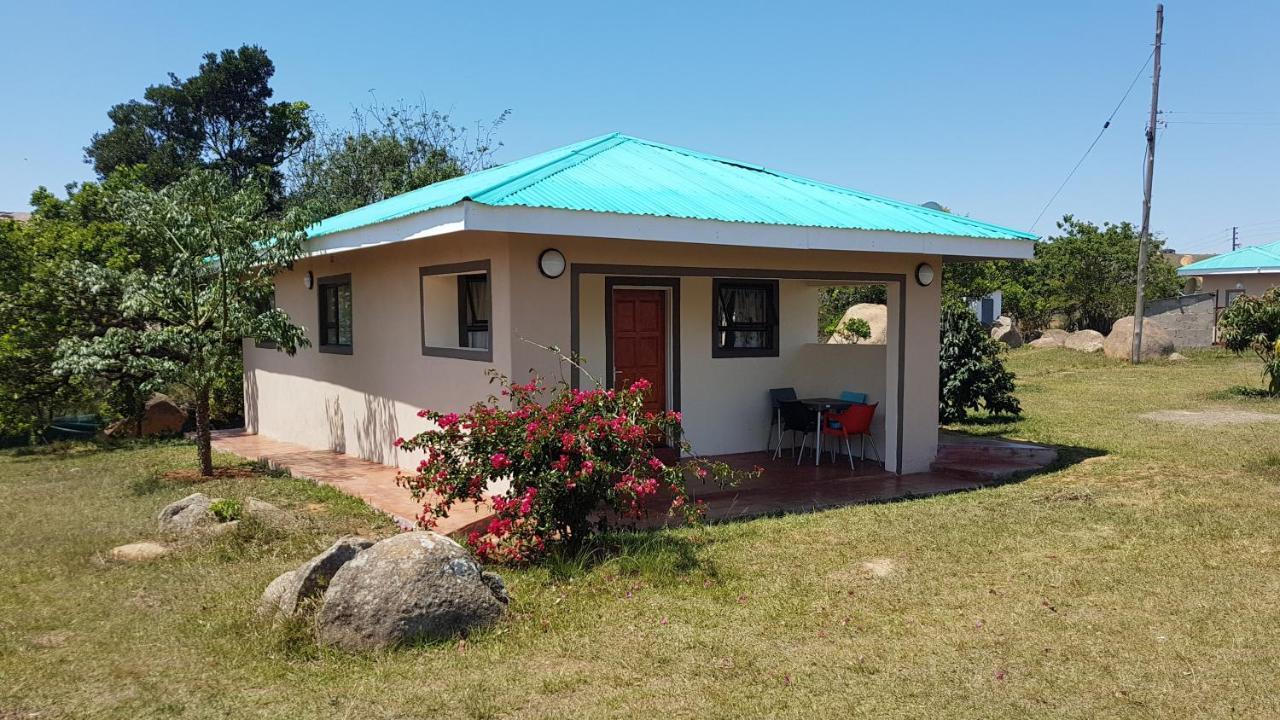 Mdzimba Mountain Lodge エズルウィニ エクステリア 写真